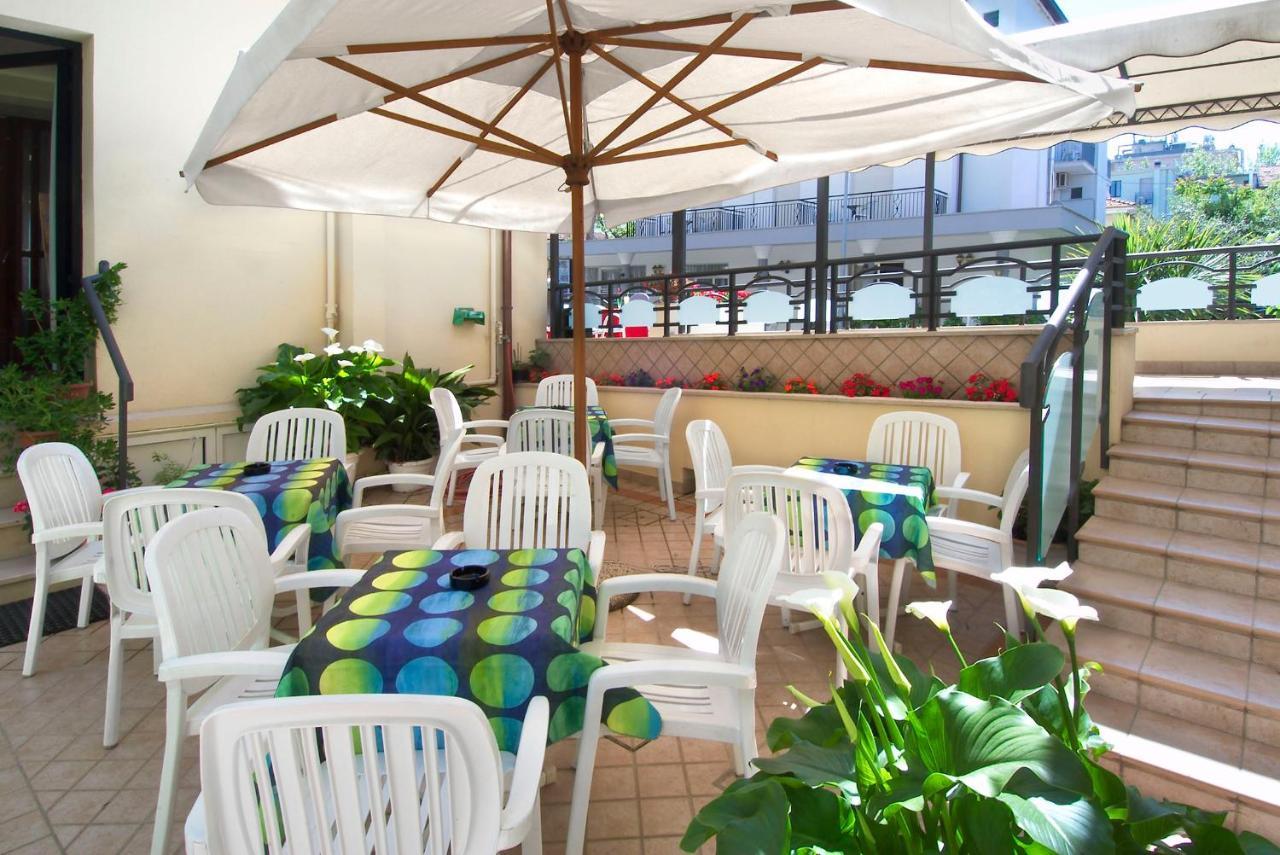 Hotel Villa Lieta 리미니 외부 사진