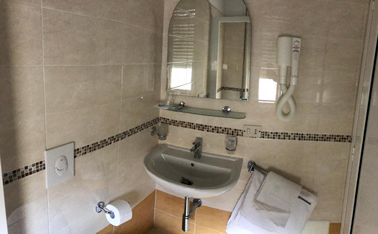 Hotel Villa Lieta 리미니 외부 사진